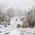 برف و کولاک در کرمانشاه/ مردم از تردد غیرضروری خودداری کنند