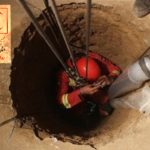 عملیات نجات فرد سقوط کرده در چاه ۵۰ متری توسط هلال احمر استان کرمانشاه