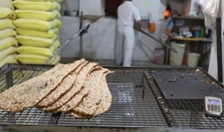 غیر واقعی بودن نرخ نان و درآمدهای چندرغاز نانوایان/ طرح دولت شکست خورد