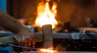 ضربه فولادی به صنعت انرژی ایران