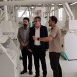 فرماندار اسلام آبادغرب از کارخانه آرد سبا بازدید کرد