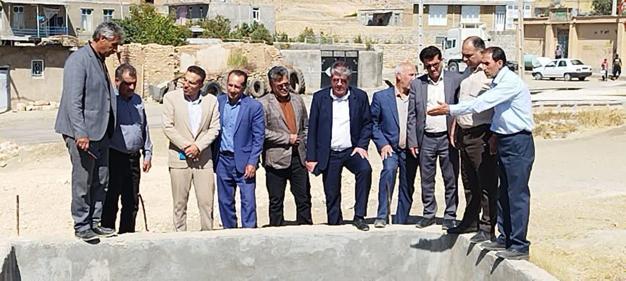 پیگیری مشکلات روستای سراب شاهینی با حضور فرماندار اسلام آبادغرب