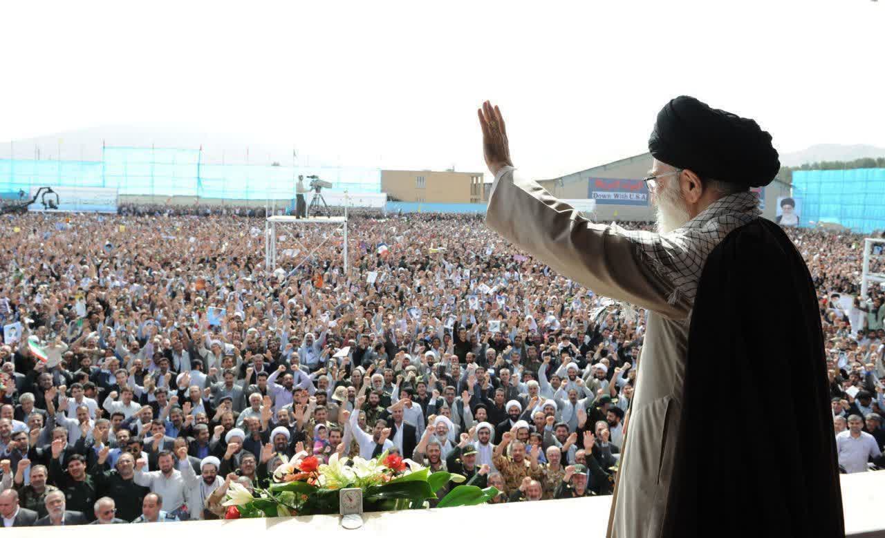 پیام نماینده‌ی ولی‌فقیه در استان و استاندار کرمانشاه به‌مناسبت سالروز سفر رهبر معظم انقلاب (مدظله‌العالی) به استان