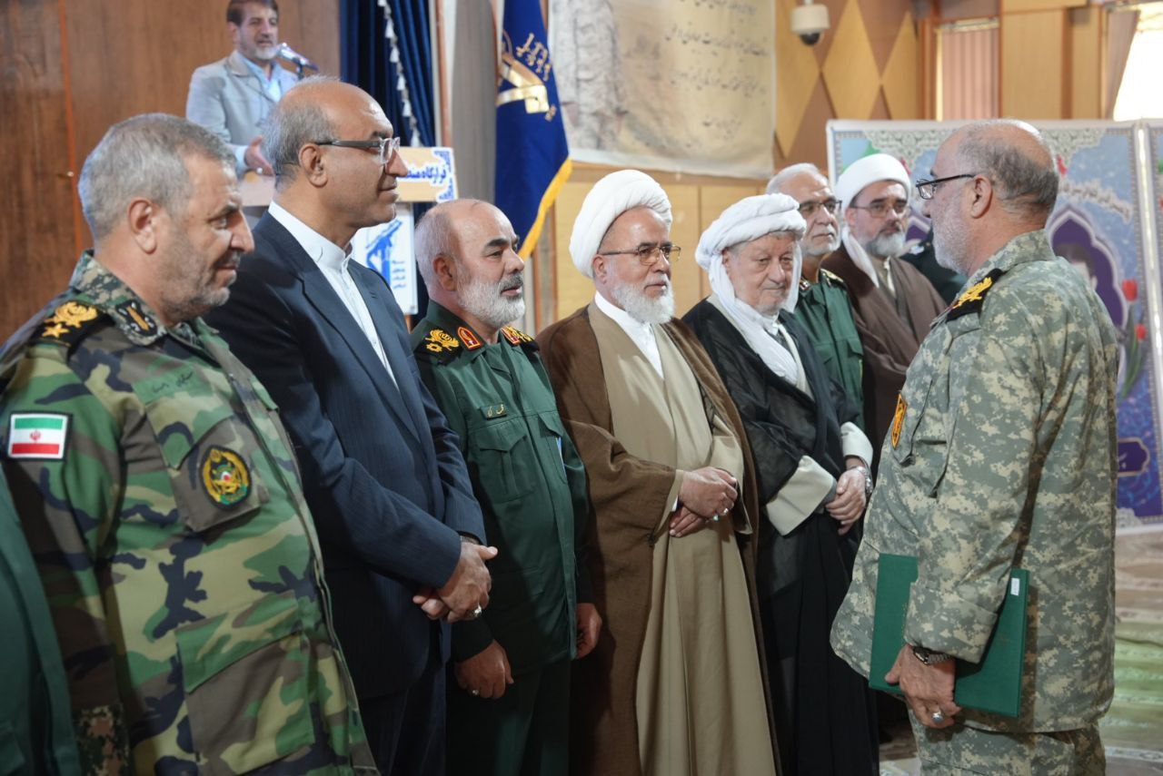 سپاه ستون استوار امنیت و آرامش کشور است/ ایران اسلامی هرگز در برابر زورگویان سر خم نخواهد کرد/ تجلیل از سالها مجاهدت سردار عظیمی در پاسداری از امنیت و آرامش مردم سپاه ستون استوار امنیت و آرامش کشور است/ ایران اسلامی هرگز در برابر زورگویان سر خم نخواهد کرد/ تجلیل از سالها مجاهدت سردار عظیمی در پاسداری از امنیت و آرامش مردم