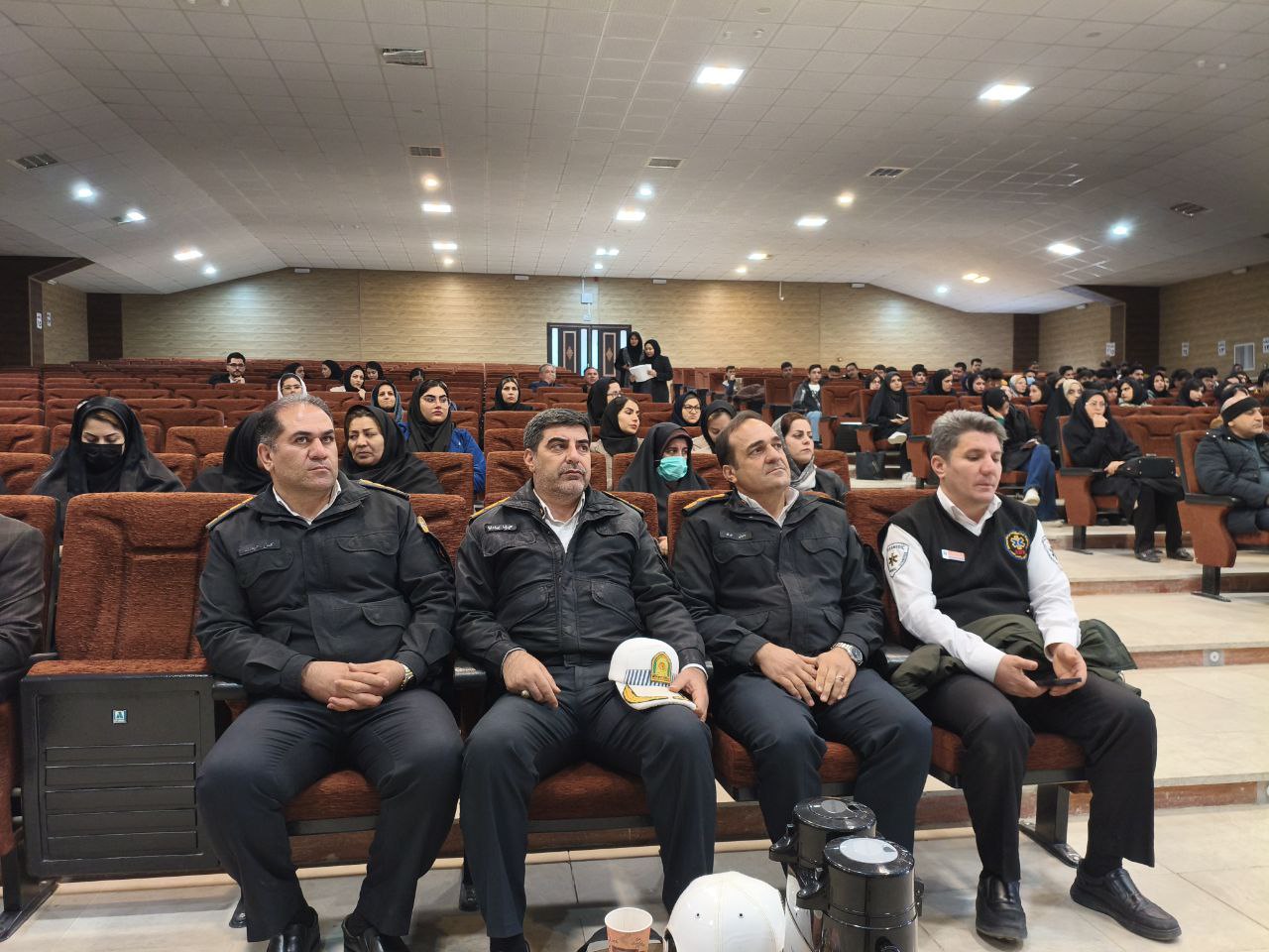 همایش روانشناسی ترافیک و تصادفات جاده ای در اسلام آبادغرب برگزار شد