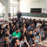 وداع ناشنوایان کرمانشاهی با رهبر شهید انقلاب
